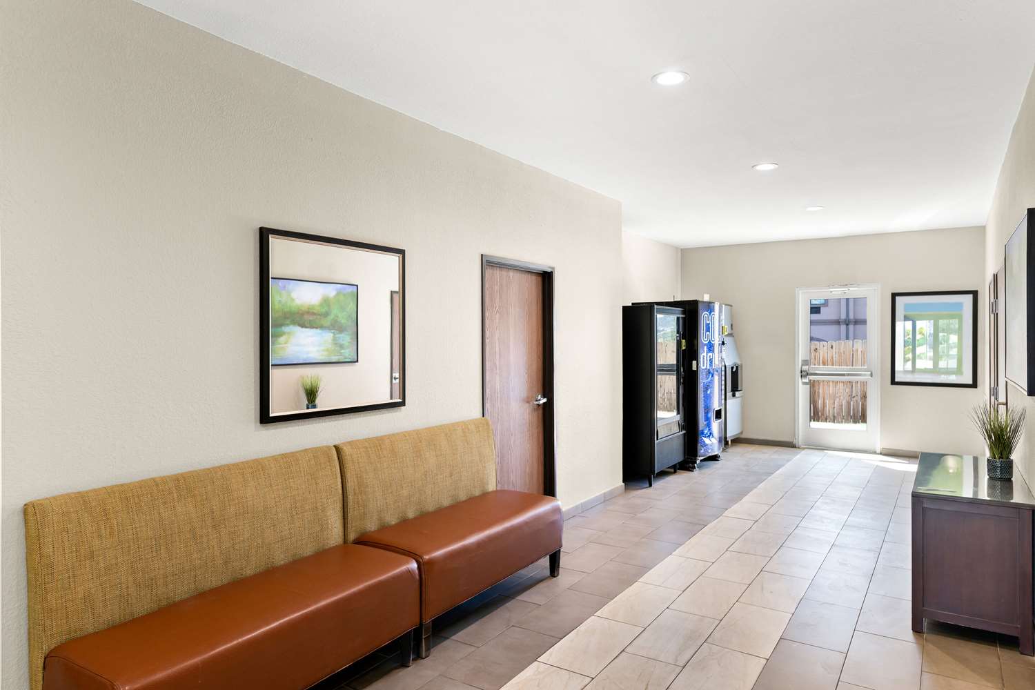 Quality Inn & Suites Big Spring 25/38