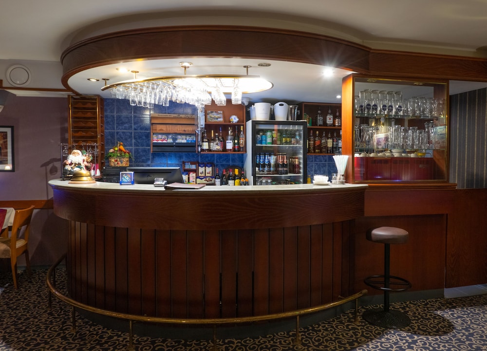 Tahetorni Hotel 3/37