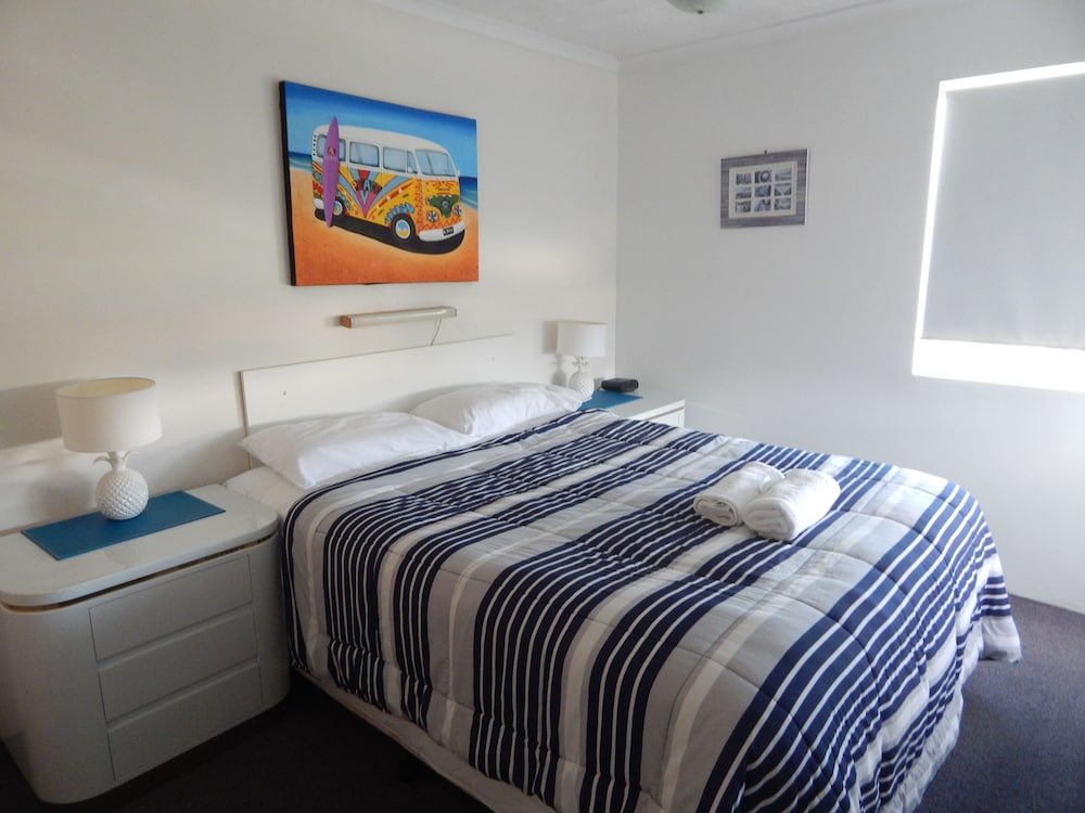 Tranquil Shores Holiday Apartments 10/71