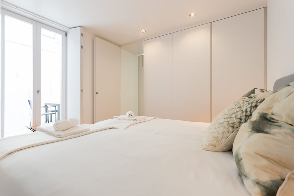 Chiado Studios By Lu Holidays 12/32
