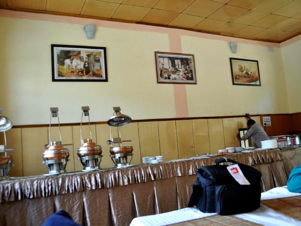 Hotel Abu Palace 35/49