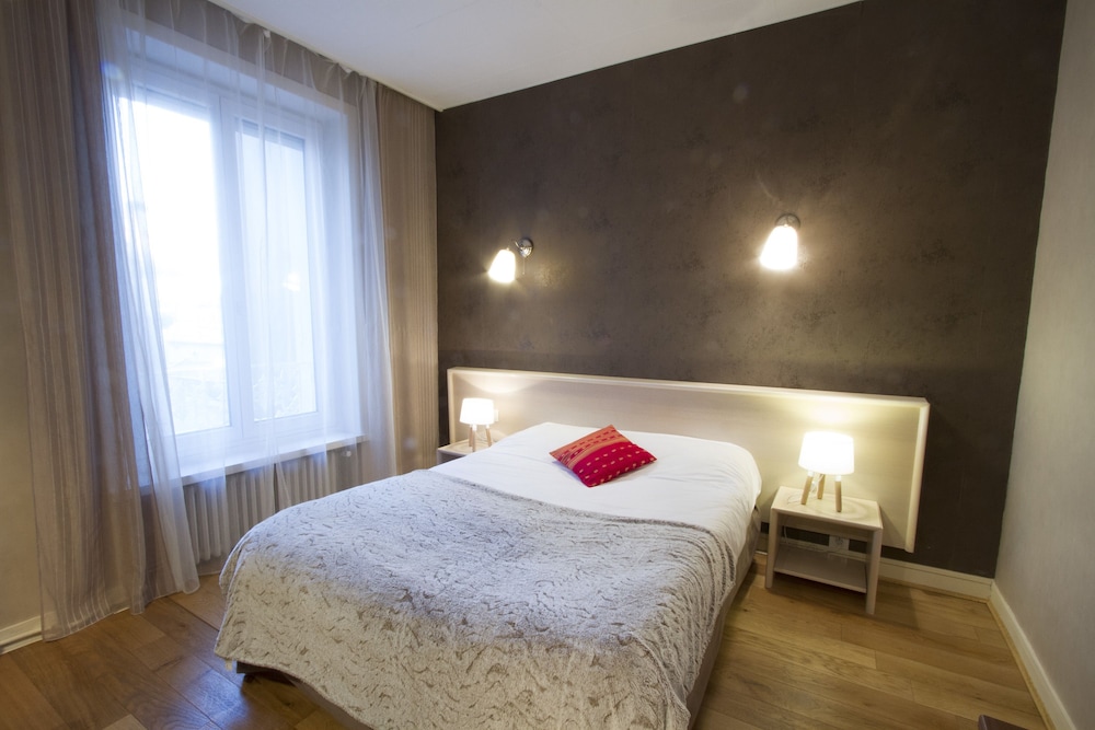 Brit Hotel Confort Roanne Grand Hotel 43/69