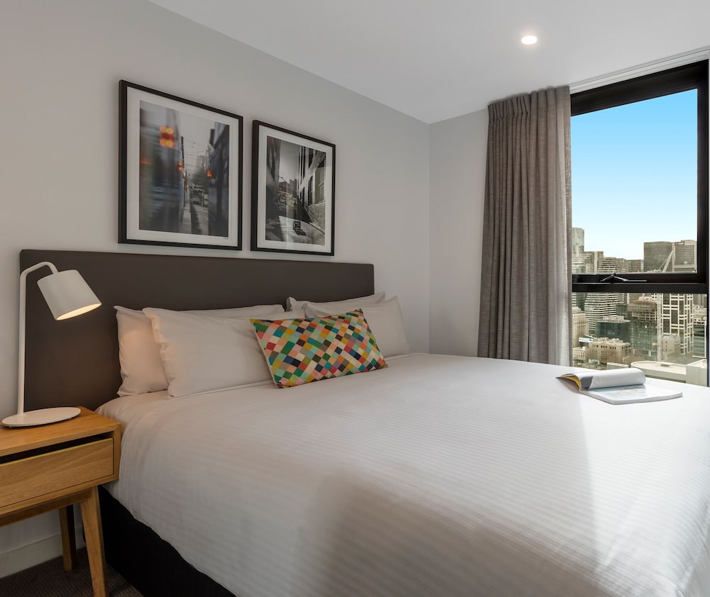 Oaks Melbourne Southbank Suites 17/47