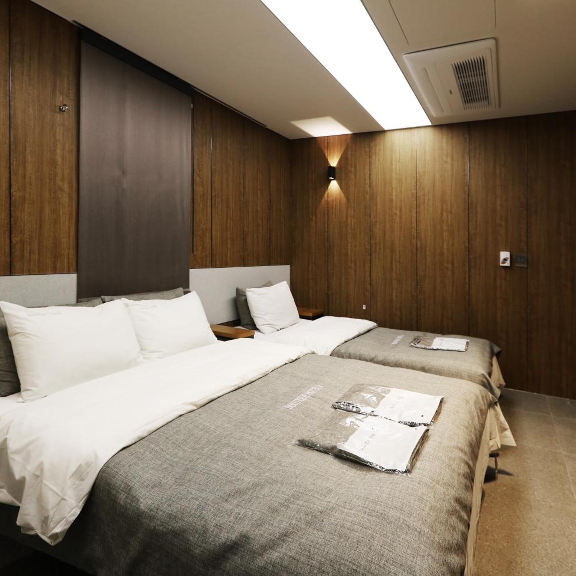 Standard, Twin Beds, No Parking