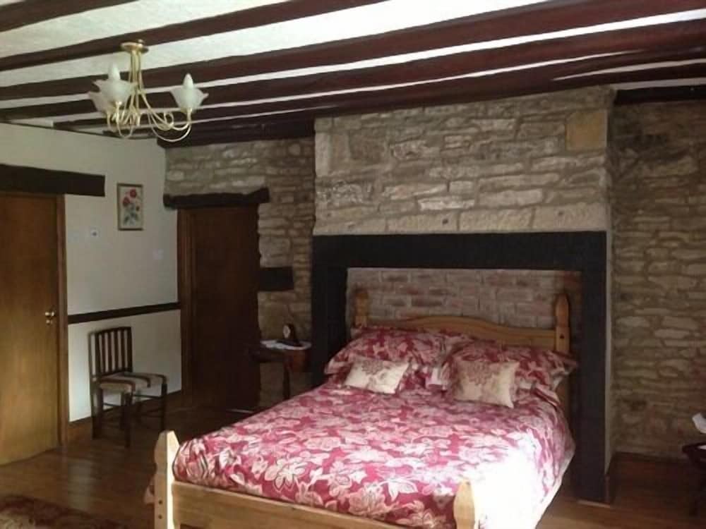 Standard, Double Bed, Garden View