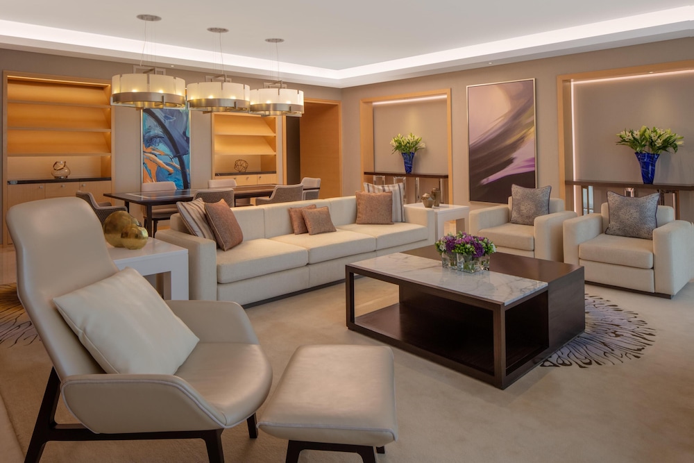 حياة ريجينسي(Hyatt Regency Riyadh Olaya) 50/75