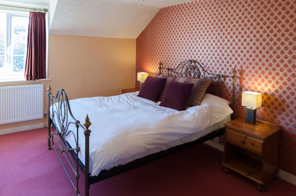 Unicorn Hotel By Marston's Inns 8/31
