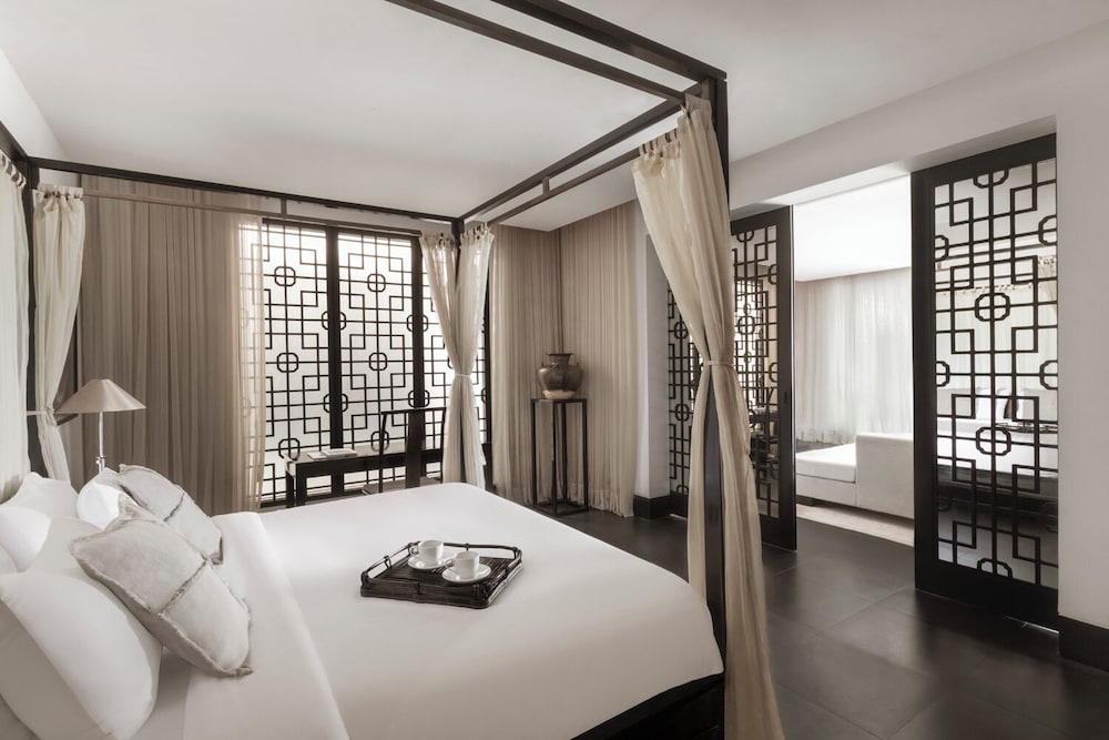 2 BEDROOMS, POOL, SPA, PAVILION