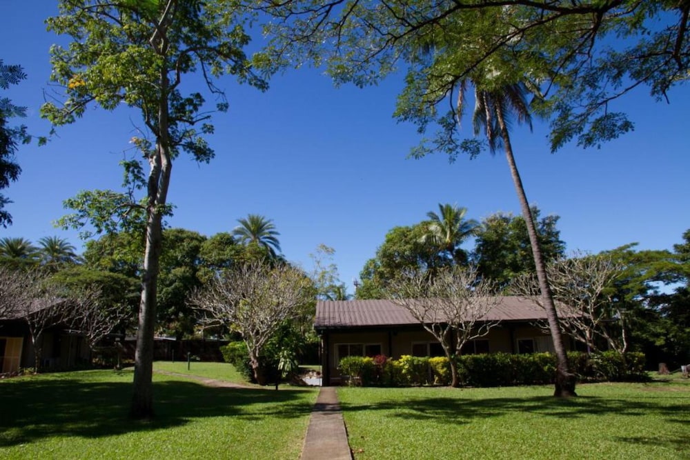 Tanoa Skylodge Hotel 50/53