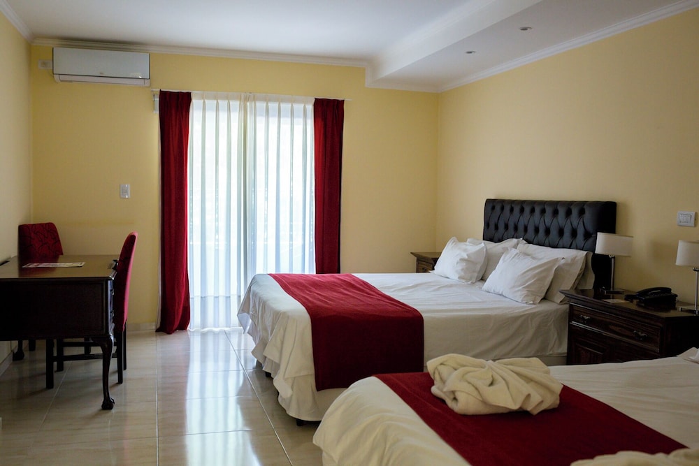 SUPERIOR, DOUBLE BED