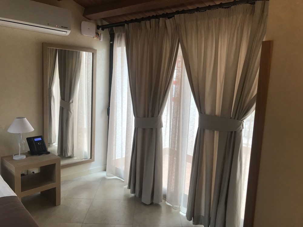 La Serenissima Hotel 14/44