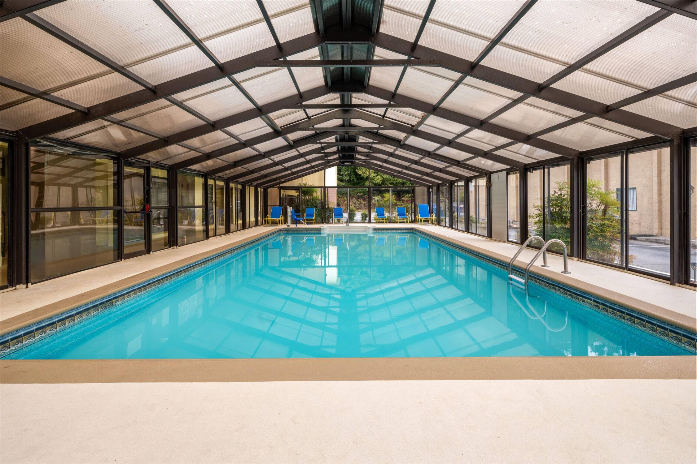 Days Inn by Wyndham Murphy 30/45