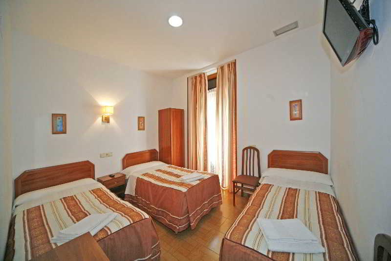 Hostal San Antonio 23/50