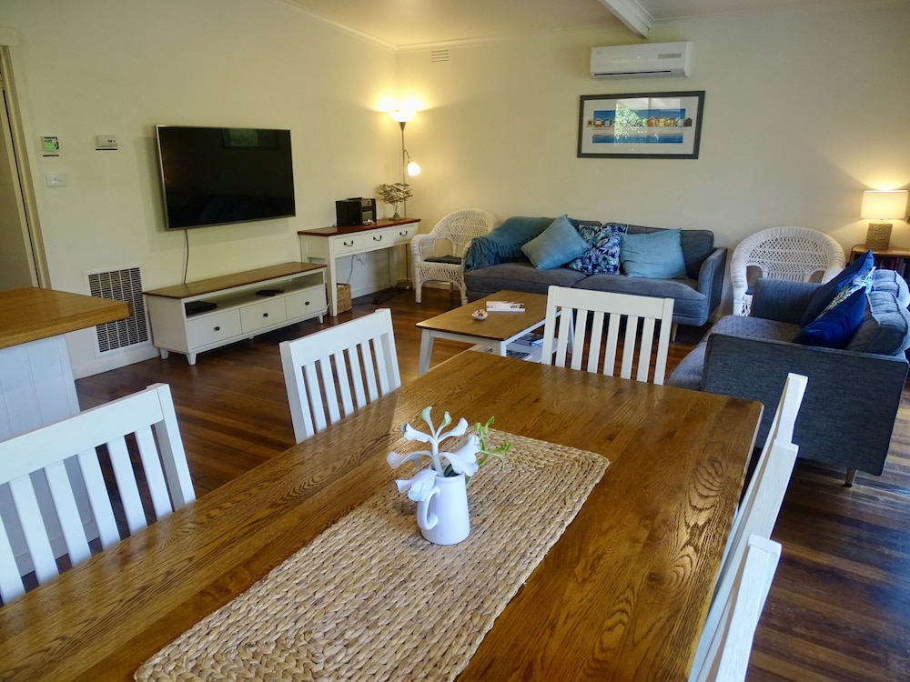 Beachwalk Cottage 9/50