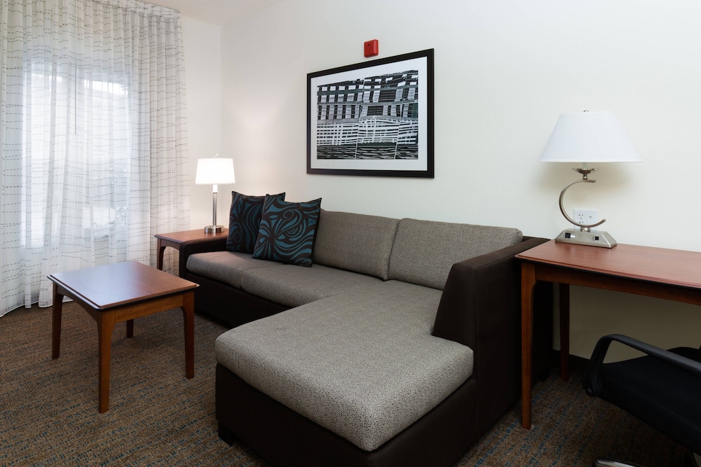 Residence Inn by Marriott Baton Rouge near LSU 10/34