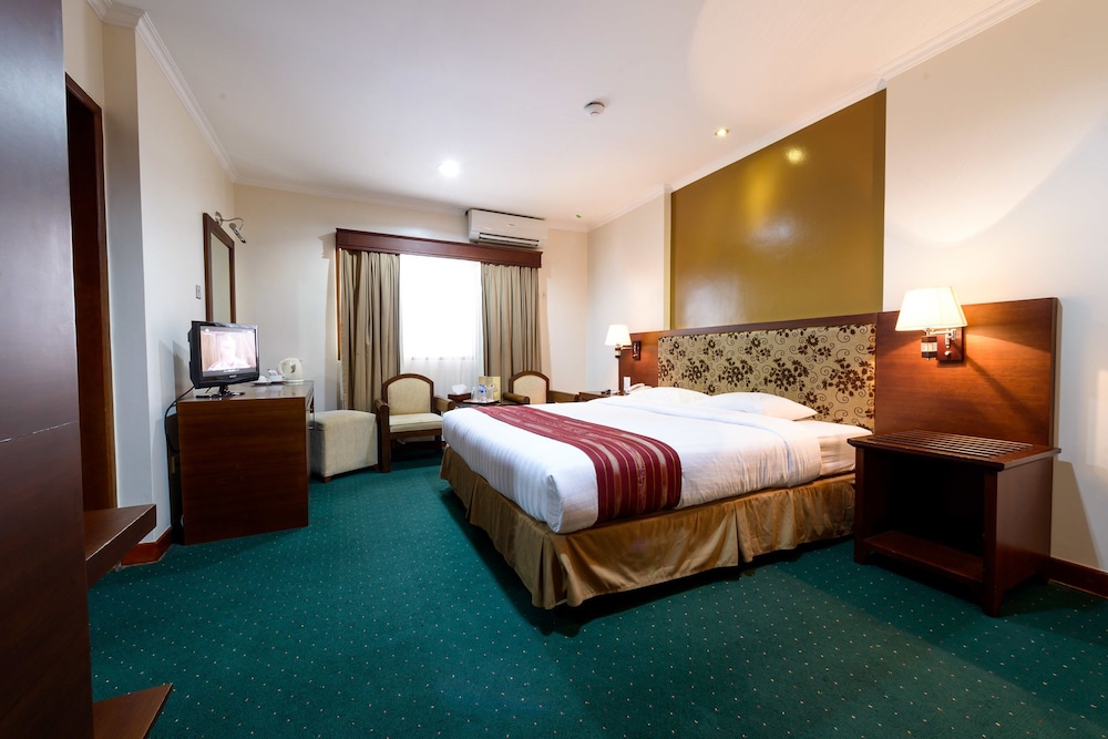 Cipta Hotel Wahid Hasyim 26/49