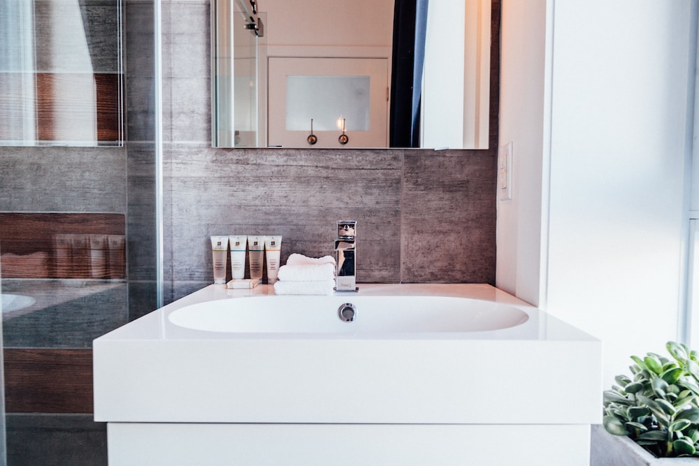 The Flatbook Boutique Hotel 65/66