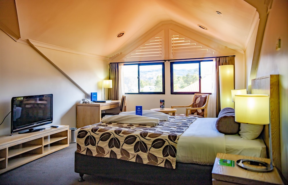 Highlander Hotel and Apartments 10/51