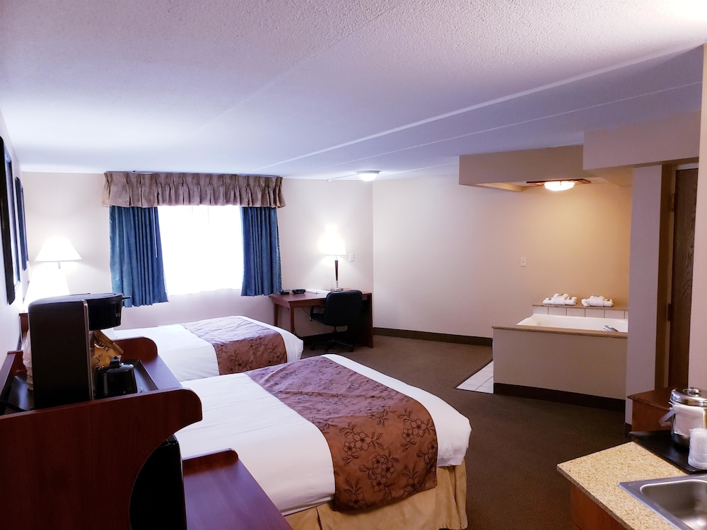 Quality Inn & Suites Black River Falls I-94 10/52
