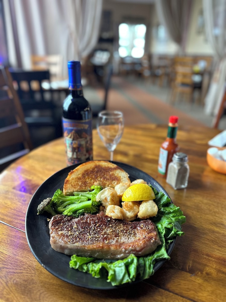 Alaska Anglers Inn 41/50