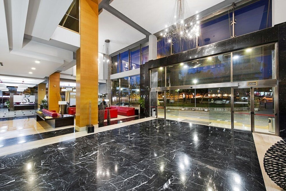 Elba Almeria Business & Convention Hotel 7/60