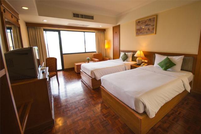 Chakungrao Riverview Hotel 9/24