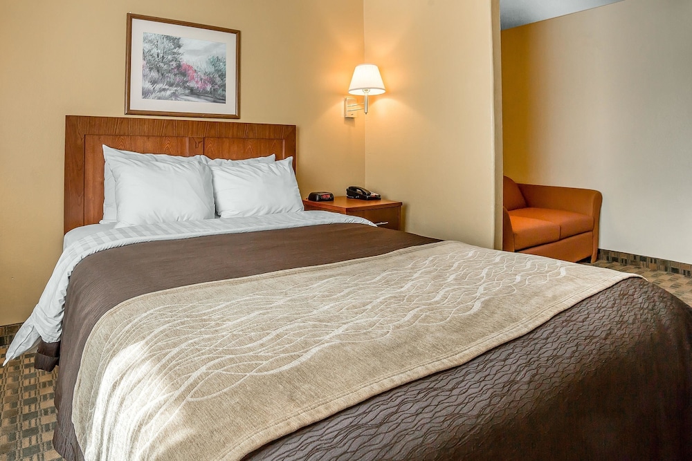 Quality Inn & Suites Fillmore I-15 11/40