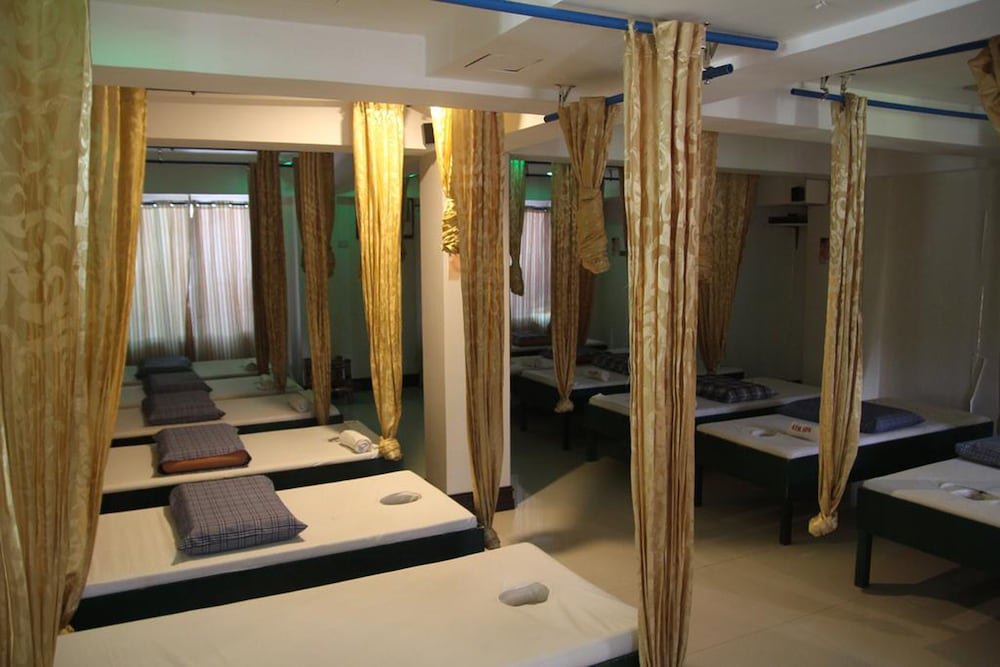 BORA SKY HOTEL 49/50