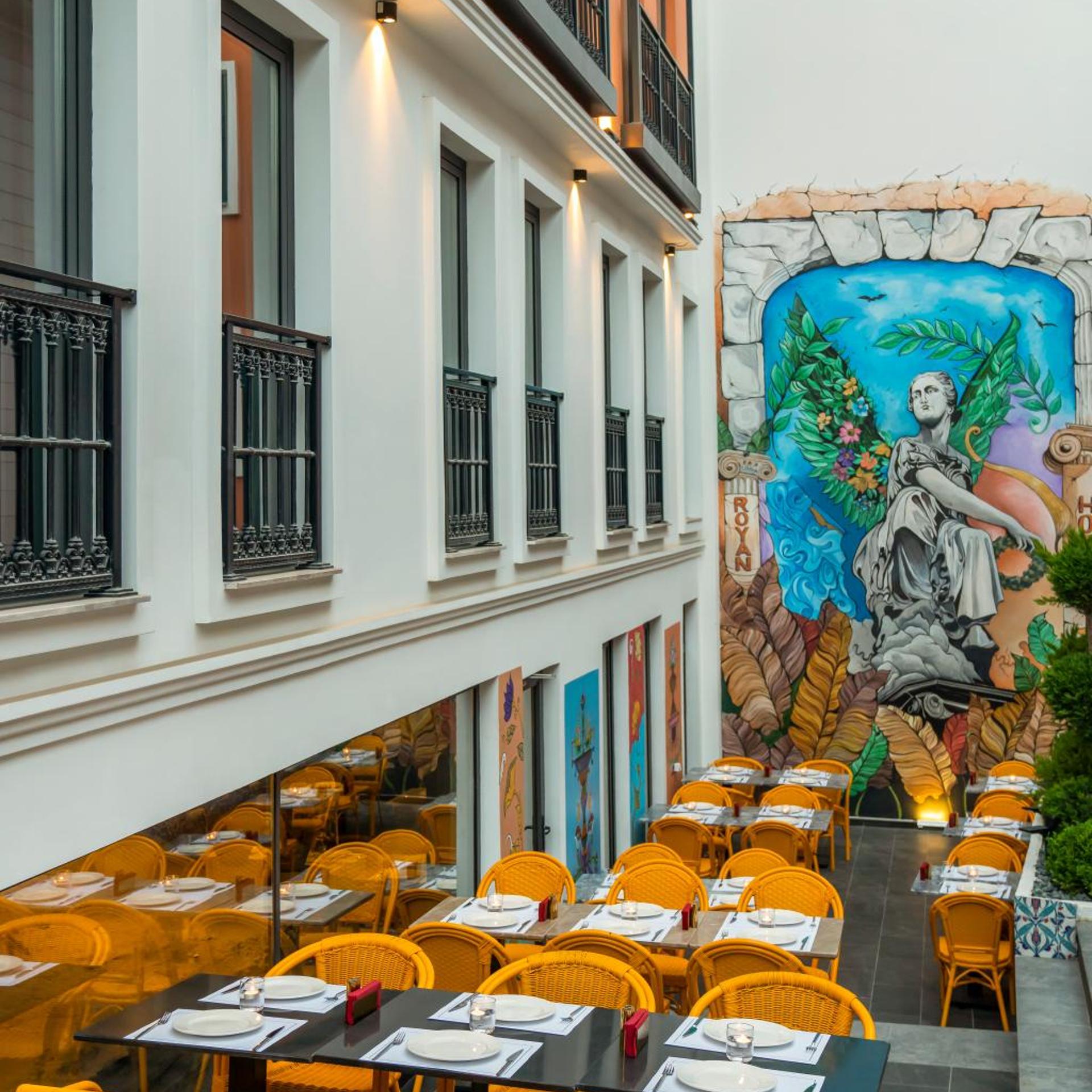 Radisson Hotel Hagia Sophia a member of Radisson Individuals 27/49