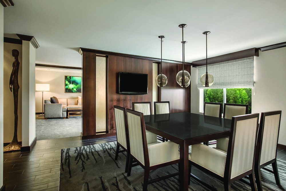 Hyatt Place Raleigh Cary 49/53