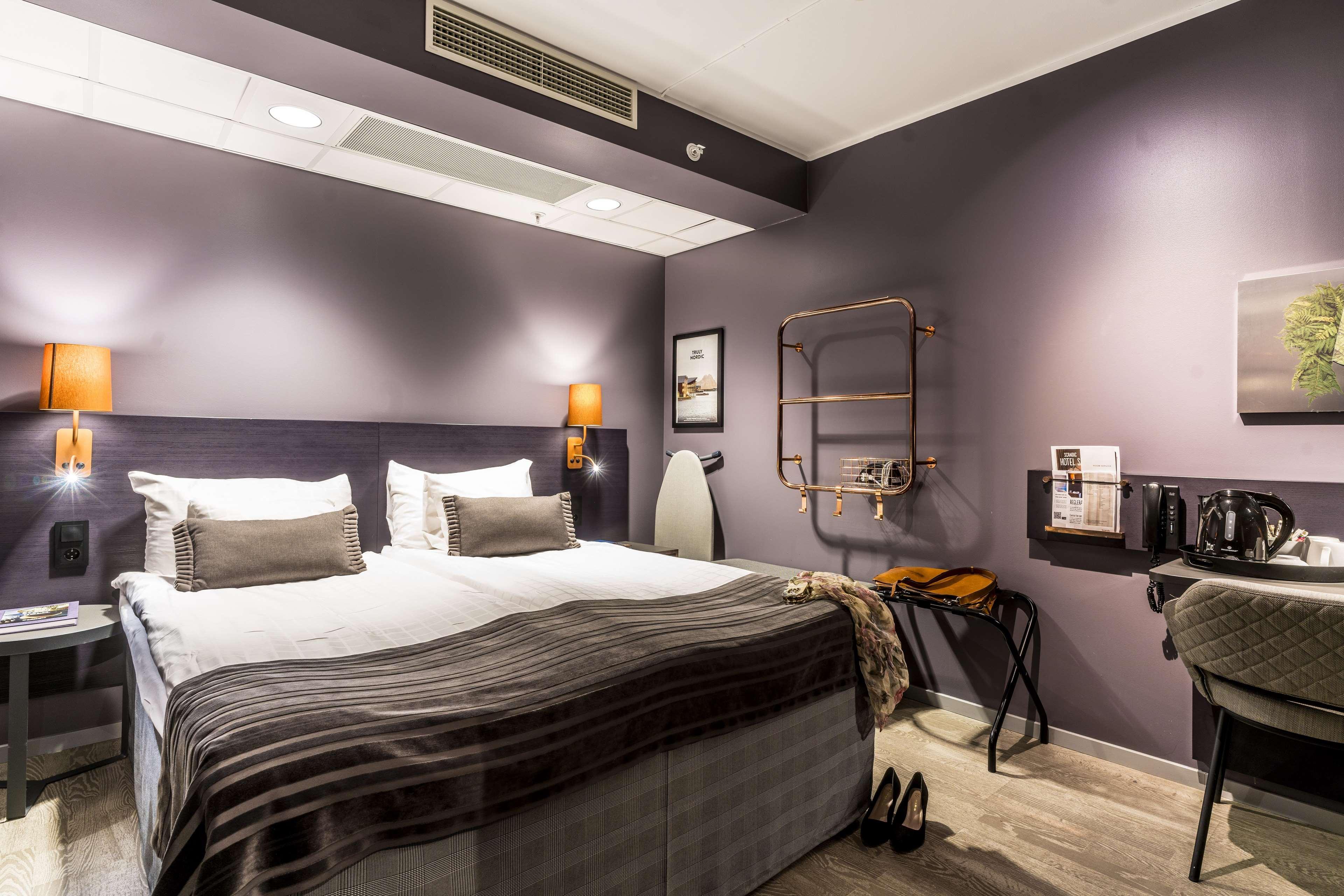 Inner, Double Bed