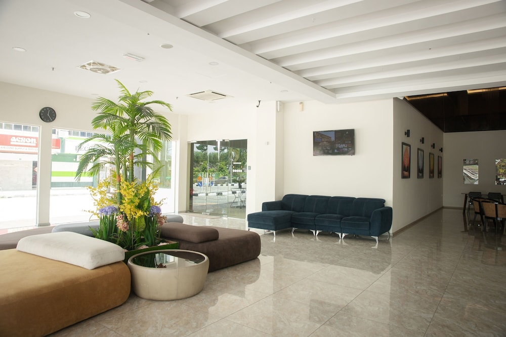 Swing & Pillows at Golden Roof Hotel Ampang, Ipoh 57/62