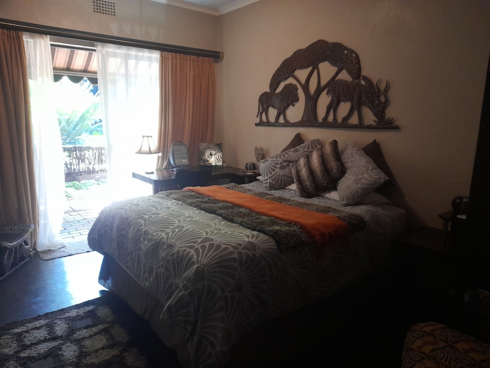 Breena Bnb Guest House 7/50