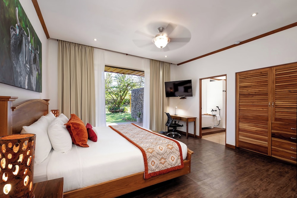 Honeymoon, Suite, King Bed
