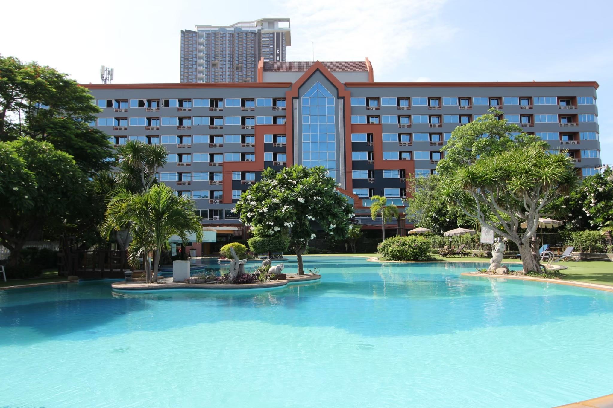 Coco Beach Hotel Jomtien  Pattaya in PATTAYA