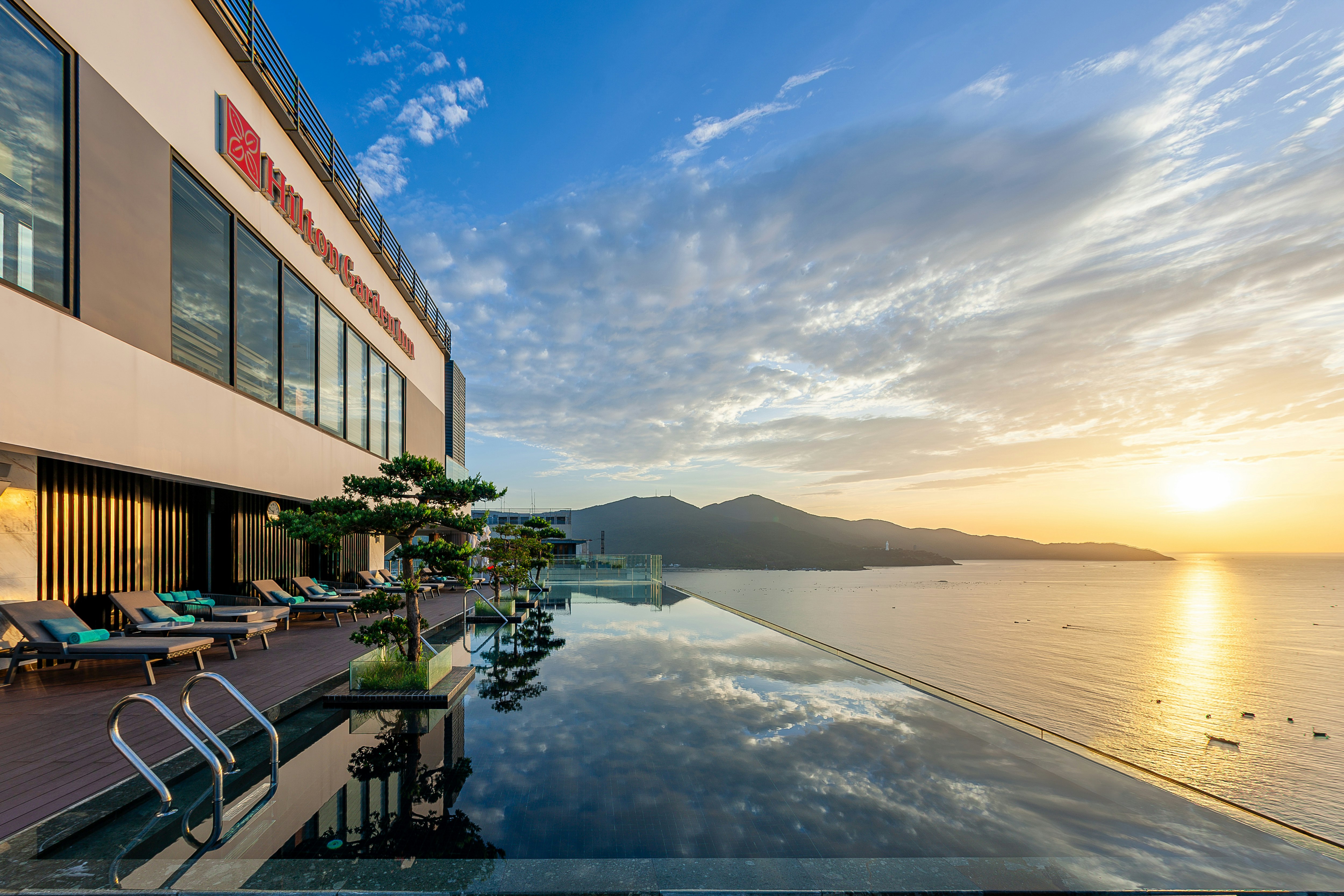 Hilton Garden Inn Da Nang 30/32