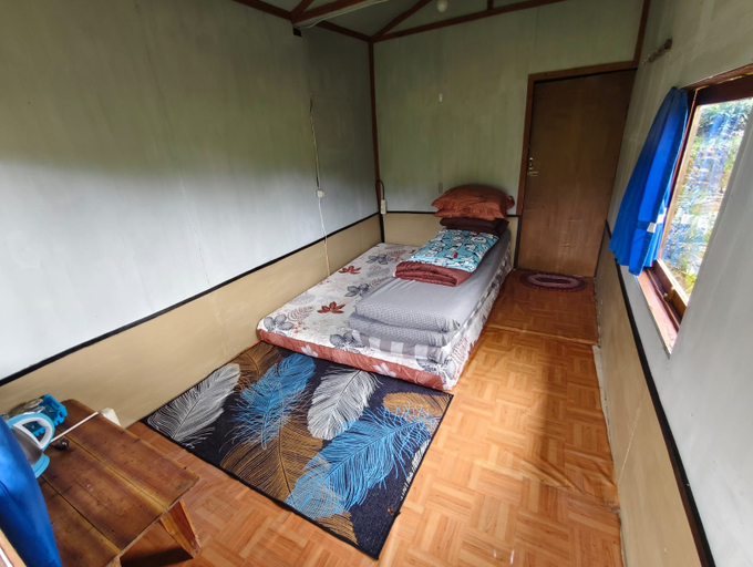 Glamping, Cabin, Smoking