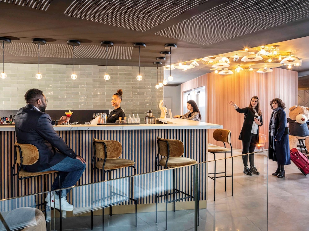 NOVOTEL BELLEVILLE PARIS 20 5/69