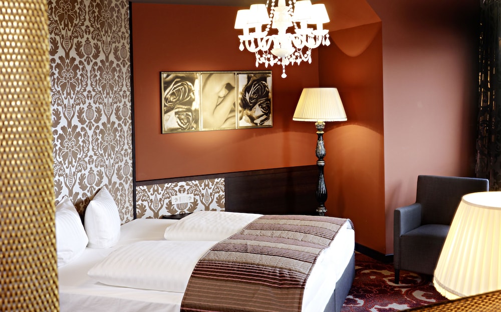 Lindner Hotel Nurburgring Motorsport, Part of JDV by Hyatt 13/34