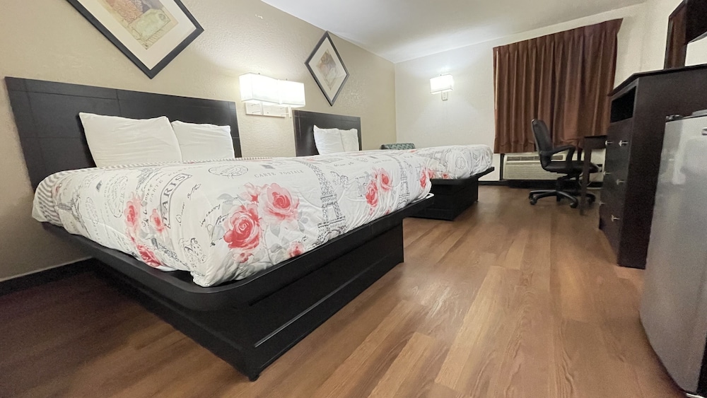 Americas Best Value Inn & Suites Pinckneyville 22/59