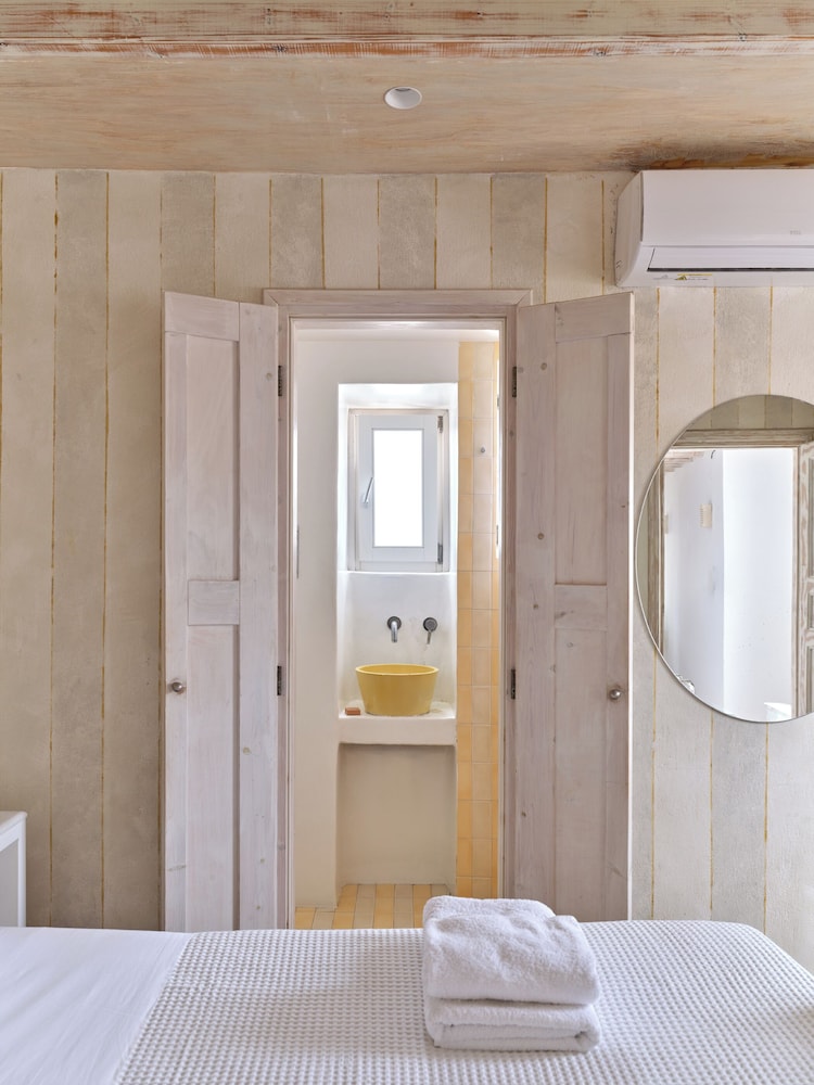 La Maison Kalogera Mykonos Town Hotel 45/50
