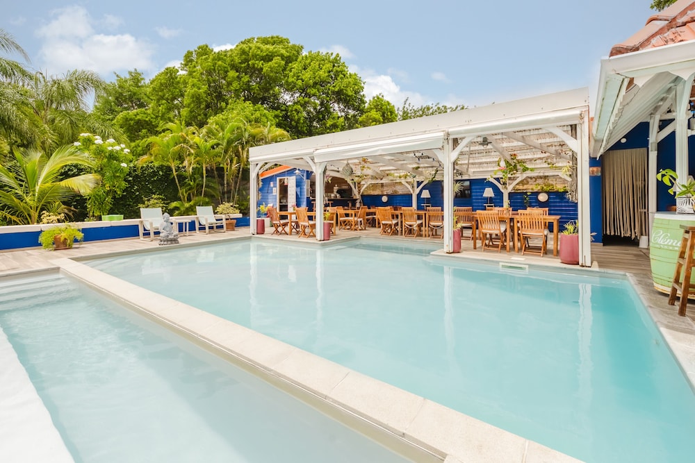 Hotel Fregate Bleue 51/72