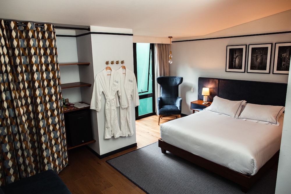 HAB Hotel 17/69