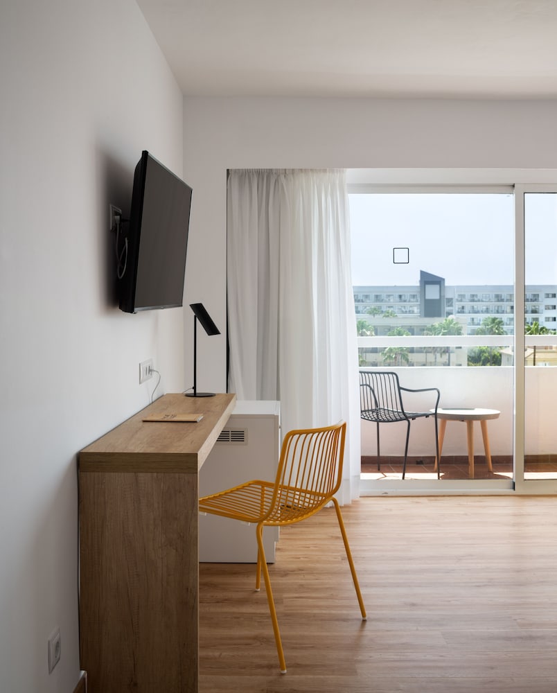 Hotel Foners - Adults Only 52/69