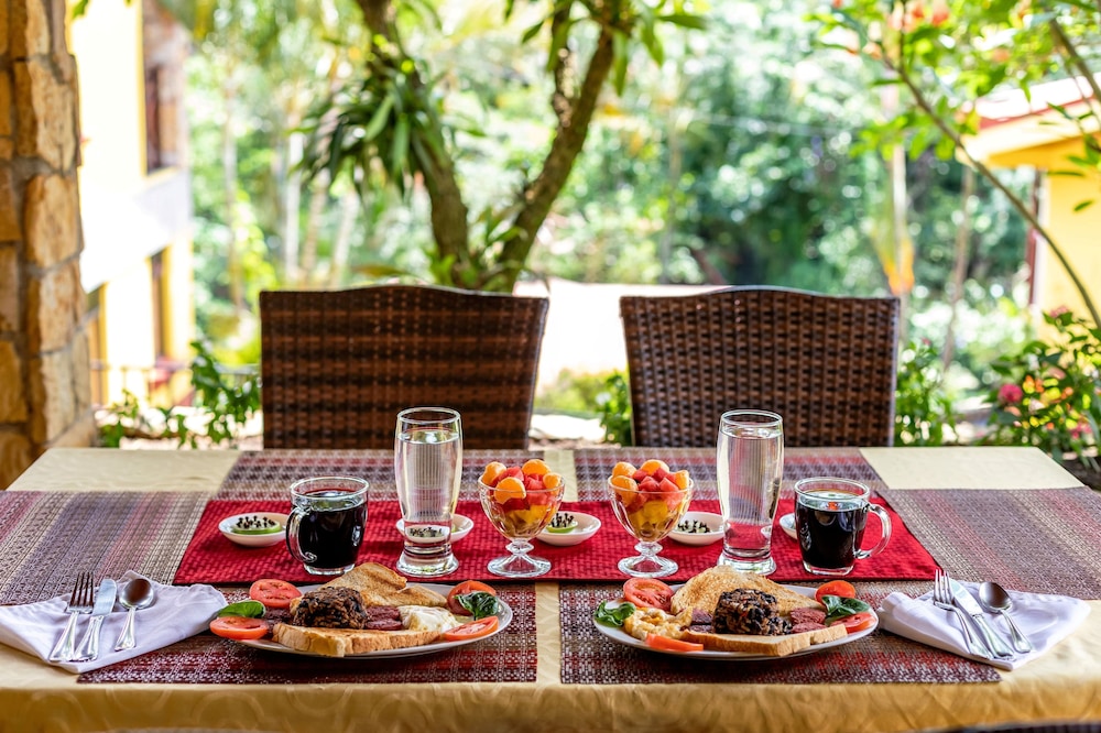 La Terraza Guest House 36/50