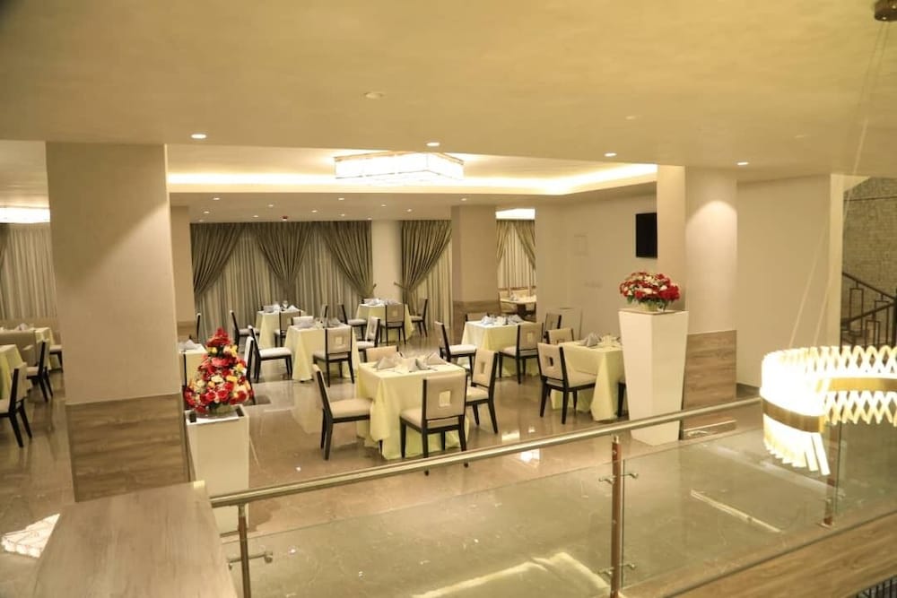Elgel Hotel And Spa 51/58