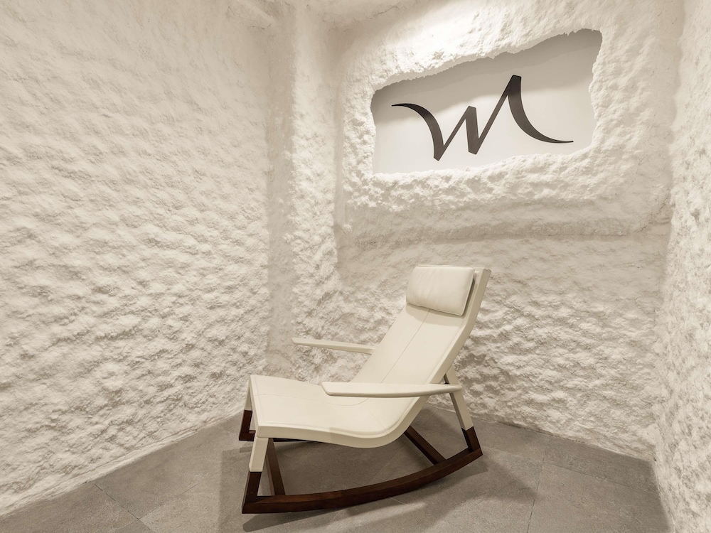 Mercure Sofia City 68/105