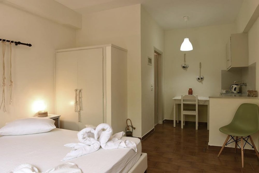 Fiamegou Villa 9/50