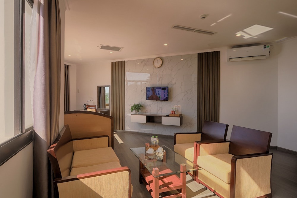 Vung Tau P T Hotel 32/44