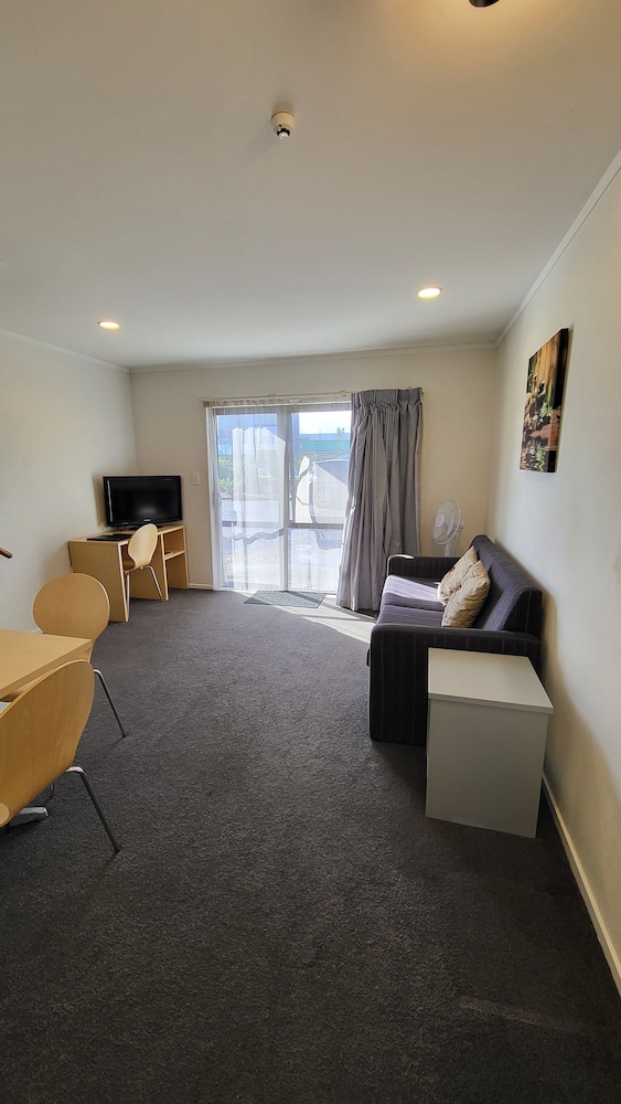 Manukau Motor Lodge 37/58